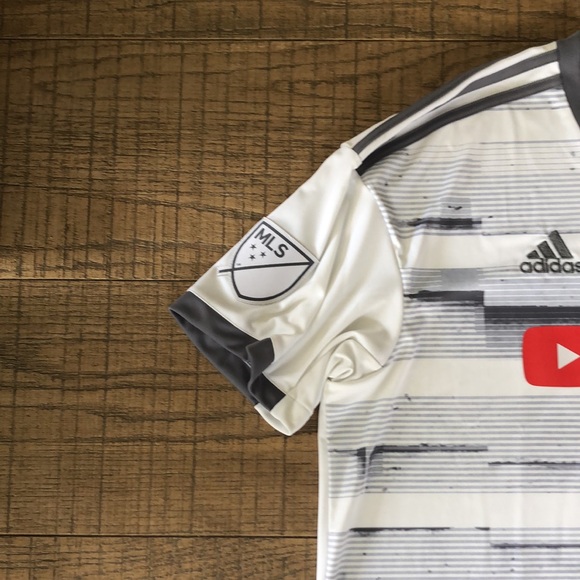 YouTube Los Angeles Football Club Soccer Jersey - Picture 4 of 7